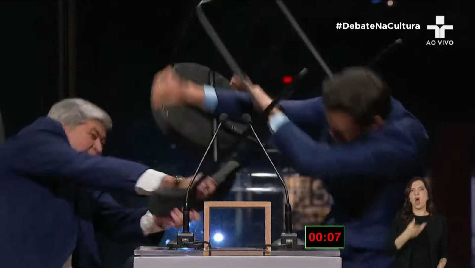 Eleições 2024: Em SP, Datena dá cadeirada em Pablo Marçal durante debate na TV Cultura; assista