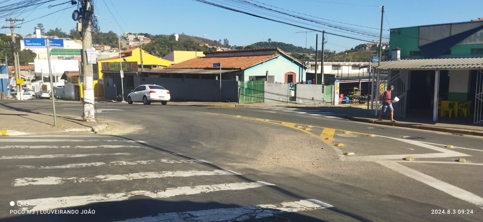Louveirando: A Minha Esquina