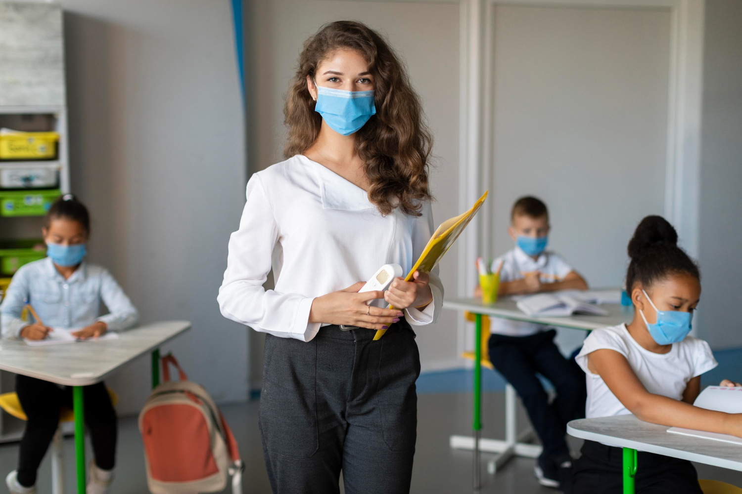 Prefeitura de Louveira abre processo para contratação de estagiários de Pedagogia para Secretaria de Educação