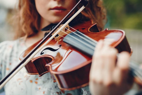Casa da Cultura de Louveira oferece aulas gratuitas de violino