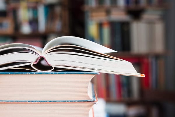 Concurso literário irá premiar 5 obras com R$ 20 mil cada e publicação do livro