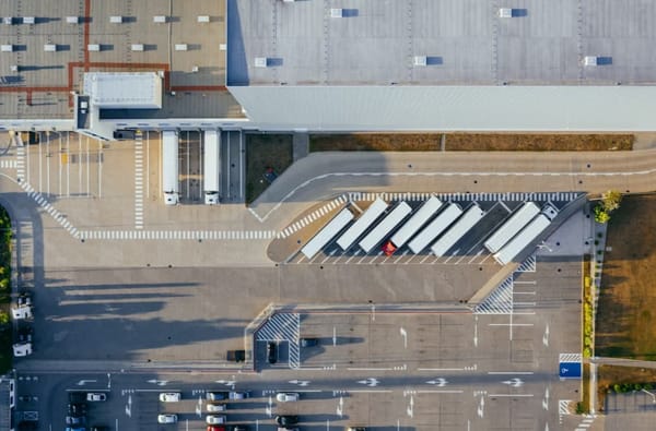 DHL oferece 25 vagas de emprego na área de logística em Louveira