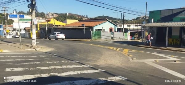 Louveirando: A Minha Esquina