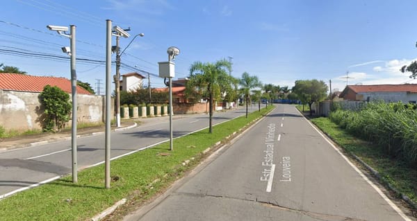 Mais um radar em Vinhedo na entrada da cidade de quem entra e sai para Louveira