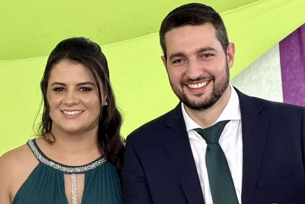 Paulo Finamore assume a Prefeitura de Louveira e fala em renovação e compromisso com o desenvolvimento
