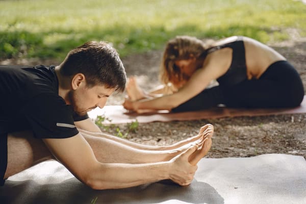 Saúde e bem estar: domingo tem Aulão de Yoga na Área de Lazer