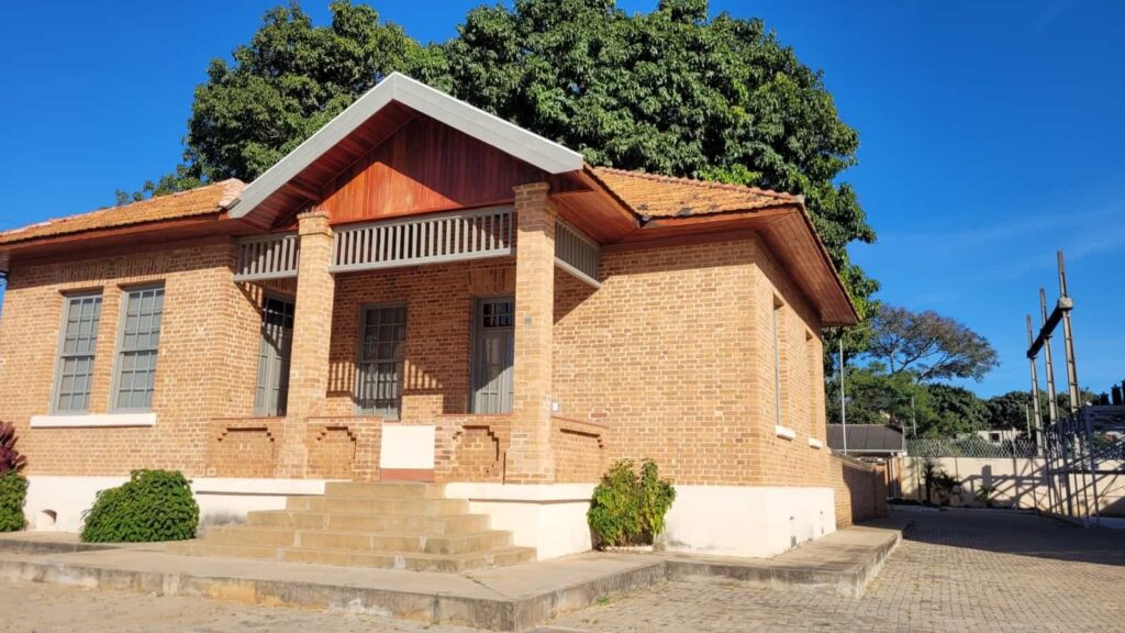 Passeio cultural gratuito leva visitantes a locais históricos de Louveira