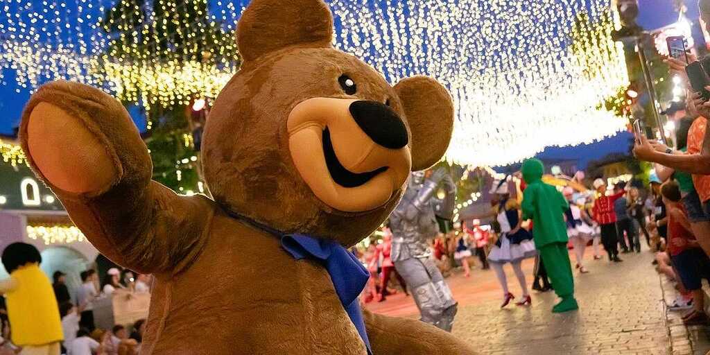 Hopi Hari e Prefeitura de Louveira realizam Natal Solidário com 3,5 mil ingressos gratuitos para troca