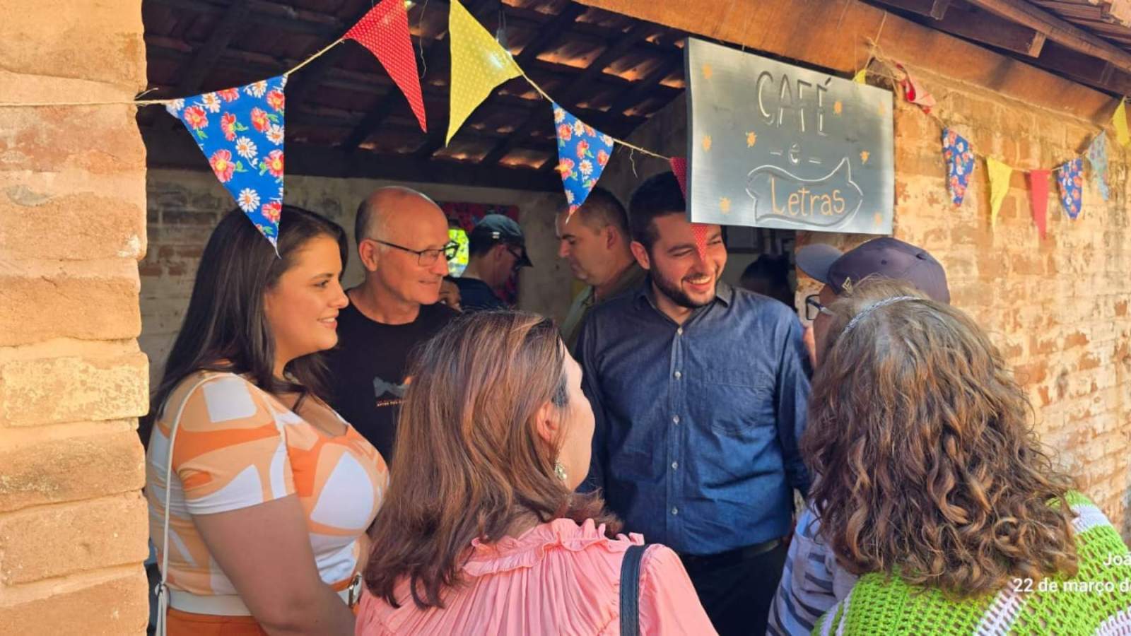 Louveirando: Fiat Lux