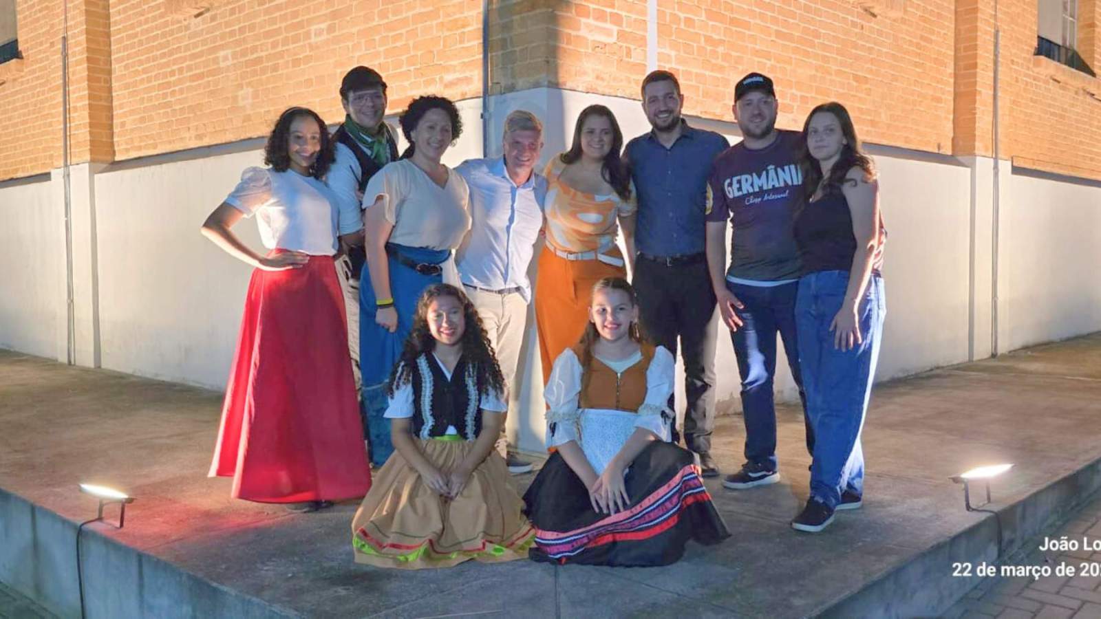 Louveirando: Fiat Lux