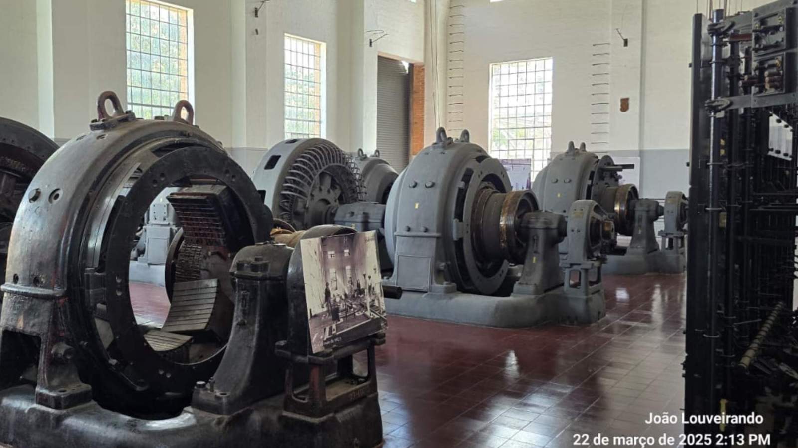 Louveirando: Fiat Lux