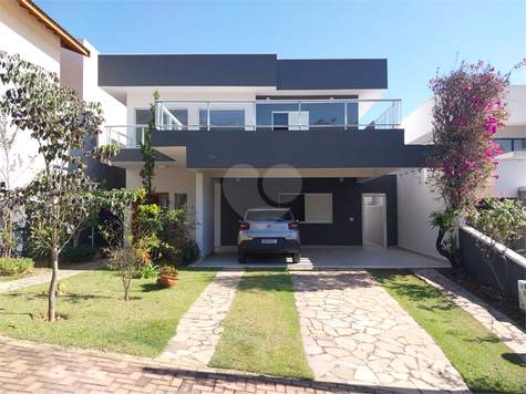 Sobrado à venda com 3 quartos, sendo 1 suíte, em Condomínio Reserva Dos Vinhedos, Louveira - SP