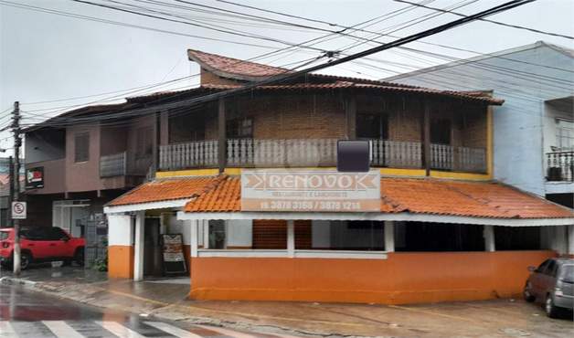 Casa à venda com 3 quartos, sendo 1 suíte, em Residencial Burch, Louveira - SP