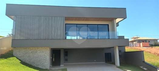 Casa Térrea à venda com 3 quartos, sendo 3 suítes, em Santa Isabel II, Louveira - SP