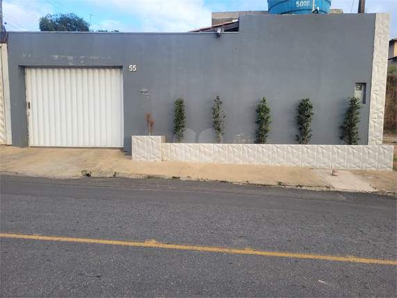 Casa à venda com 3 quartos, sendo 1 suíte, em Jardim Santa Fé, Jundiaí - SP