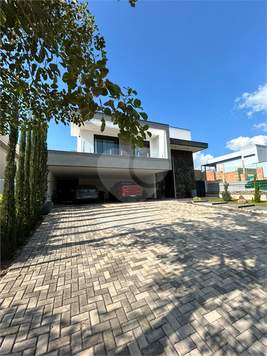 Casa à venda com 4 quartos, sendo 4 suítes, em Reserva Santa Isabel, Louveira - SP