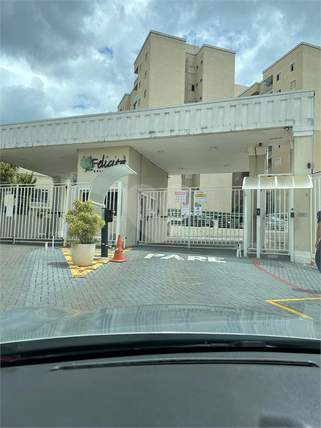 Apartamento à venda com 3 quartos, sendo 1 suíte, em Condomínio Felicitá, Louveira - SP