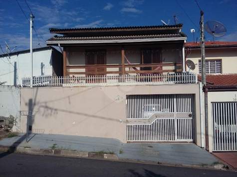 Casa à venda com 3 quartos, sendo 1 suíte, em Capela, Vinhedo - SP