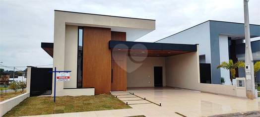 Casa Térrea à venda com 3 quartos, sendo 3 suítes, em São Venâncio, Itupeva - SP