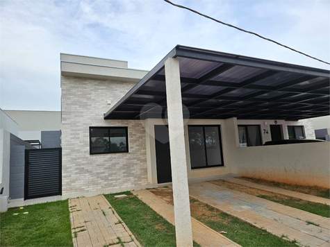Casa Térrea à venda com 3 quartos, sendo 1 suíte, em Leitão, Louveira - SP