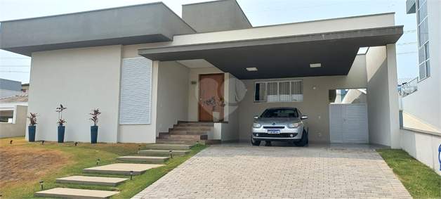 Casa Térrea à venda com 3 quartos, sendo 3 suítes, em Reserva Santa Isabel, Louveira - SP