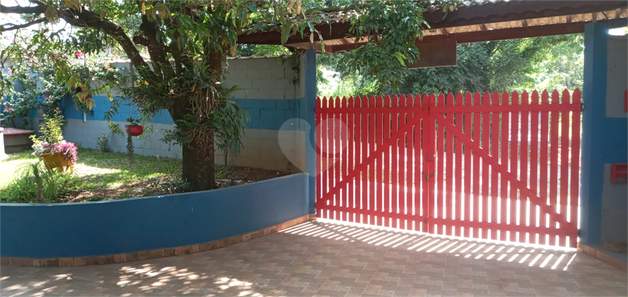 Chácara à venda com 3 quartos, sendo 2 suítes, em Monterrey, Louveira - SP