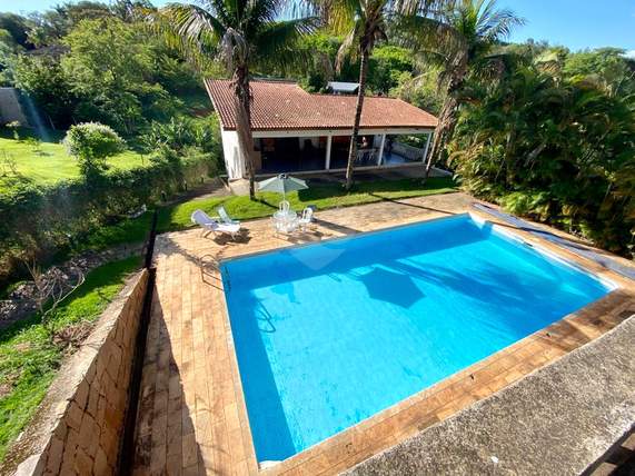 Chácara à venda com 6 quartos, sendo 4 suítes, em Morro Das Pedras, Valinhos - SP