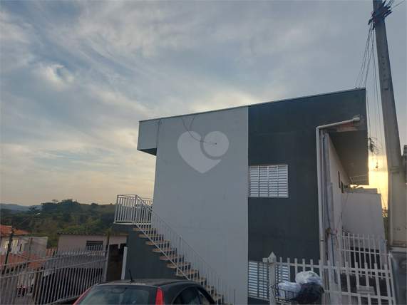 Sobrado à venda com 4 quartos em Capela, Vinhedo - SP